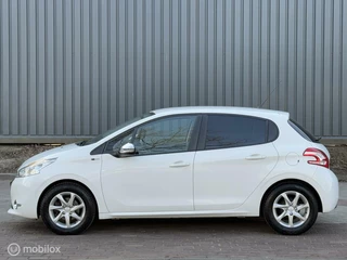 Peugeot 208 Peugeot 208 1.4 HDi 2e Eignr|Cruise|Airco|Lmv|Nap|Boekjes - afbeelding nr 4