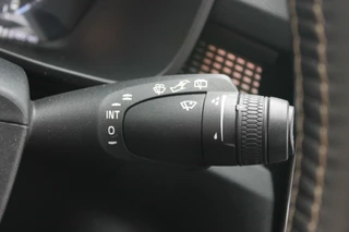 Volvo XC40 Volvo XC40 T4 Recharge R-Design | Parkeercamera | Stoelverwarming | Leder | Trekhaak | Glossy Black | Keyless - afbeelding nr 34
