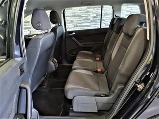 Volkswagen Touran Volkswagen Touran 1.6 TDI SCR Connected Series ACC*Incl.BTW! - afbeelding nr 9