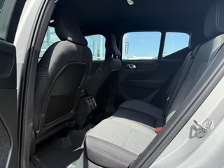 Volvo XC40 Volvo XC40 B4 197PK Plus Dark| Adap.Cruise| Trekhaak| Camera| Google| Elek. - afbeelding nr 13