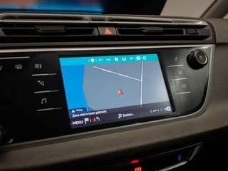 Citroën Grand C4 Spacetourer Citroen Grand C4 SpaceTourer 1.2 PureTech Shine Sport (PANORAMADAK,NAVI,CAMERA,LM VELGEN,GETINT,PDC,CRUISE,CLIMATE,NETTESTAAT) - afbeelding nr 17