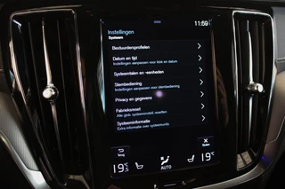 Volvo V60 Volvo V60 2.0 T6 Recharge AWD R-Design HEICO | PANO | B&W - afbeelding nr 59