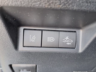 Toyota Yaris Toyota Yaris 1.0 VVT-i Connect /Navi/Camera/Apple/Android/1e Eig/Garantie - afbeelding nr 31