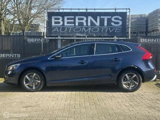 Volvo V40 Volvo V40 D4|Navigatie|Bluetooth|Parkeersensoren|Digitaal instrumentenpaneel - afbeelding nr 11