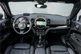 MINI Countryman Pano Leder Camera 19