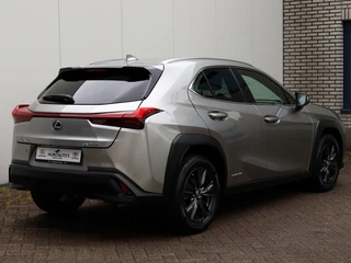 Lexus UX Lexus UX 250h Luxury Line | Leder | Head-up | Dodehoek - afbeelding nr 32