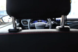 Ford Kuga Ford Kuga 2.5 PHEV ST-Line BELLEN VOOR BEZICHTIGING | Winter Pack | Camera | Cruise Control | Navigatie | - afbeelding nr 16
