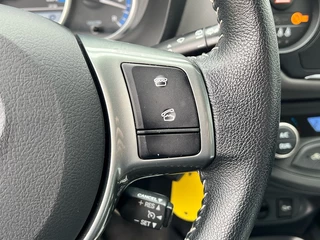 Toyota Yaris Toyota Yaris 1.5 Hybrid Aspiration Automaat 5-deurs | Navi | Cruise control - afbeelding nr 18