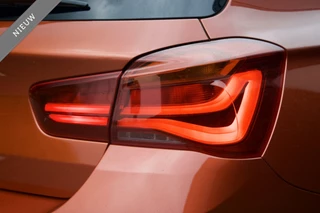 BMW 1 Serie BMW 1-Serie M140i Shadow | Alcantara - RWD - Navi Prof - H/K - afbeelding nr 22