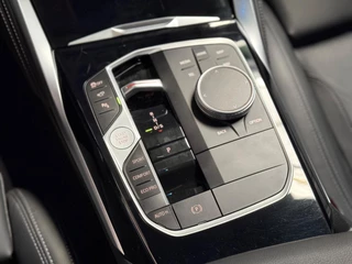 BMW 4 Serie BMW 4-serie Gran Coupé M440i xDrive High Executive | Schuif-kanteldak | Harman/Kardon | Laserlight | 360 camera | HUD - afbeelding nr 36