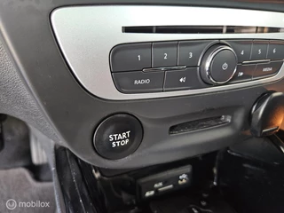 Renault Mégane Estate Renault Megane Estate 1.2 TCe Bose Navi Automaat half leer nap - afbeelding nr 21