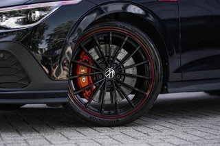 Volkswagen Golf Volkswagen Golf 2.0 TSI GTI Clubsport 45 Jahre Akra Pano DSG - afbeelding nr 11