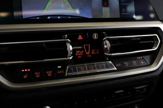 BMW 3 Serie BMW 3-serie M340i xDrive High Exe|Laser|Pano|HUD|360|Memory| - afbeelding nr 23