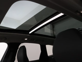 Volvo XC60 Volvo XC60 T8 PLUG-IN HYBRID LONG RANGE ULTIMATE DARK SCHUIFDAK 360GR CAM 2 - afbeelding nr 15