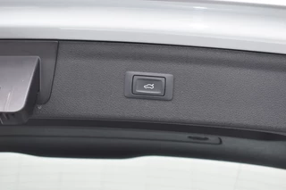 Audi Q3 Audi Q3 1.4 TFSI CoD Sport Advance Sport Automaat elec-achterklep Stoelverwarming - afbeelding nr 39