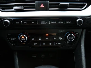 Kia Niro Kia Niro 1.6 GDi PHEV DynPL |Dodehoek detectie | Stuur/Stoel Verwarming | - afbeelding nr 30