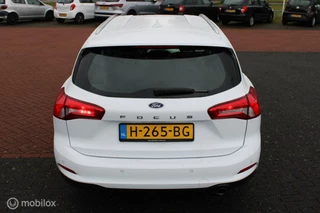 Ford Focus Ford Focus Wagon 1.0 EcoBoost Trend Edition Business, 125 PK, Pdc voor + achter, Cruise, Clima, Navi, App connect. - afbeelding nr 8