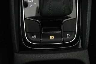 Škoda Kodiaq Skoda Kodiaq 1.5 TSI Style Business (PANORAMADAK, STOELVERWARMING, ACHTERUITRIJCAMERA, CARPLAY, ELEKT. STOELEN) - afbeelding nr 19