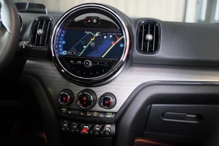 MINI Countryman Mini Mini Countryman 1.5 Cooper John Cooper Works / AUT / Elek Stoelen / Navi / Digital Cockpit / ACC / Leder / Open Pano / Led - afbeelding nr 16
