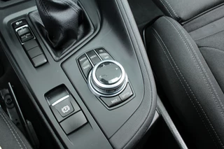 BMW X1 BMW X1 sDrive18i 136pk Centennial Executive AUTOMAAT NL-Auto NAP Clima Cruise Navi PDC 17