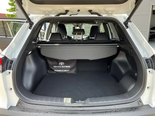 Toyota Corolla Cross Toyota Corolla Cross 2.0 High Power Hybrid First Edition NIEUWE STAAT! - afbeelding nr 10