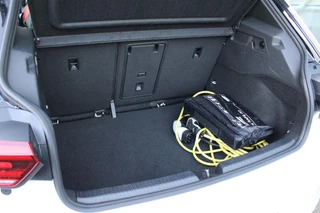 Volkswagen ID.3 Volkswagen ID.3 PRO 58 kWh | grote accu + snelladen! | Lichtmetaal 20'' | Parkeersensoren | Stoelverwarming | - afbeelding nr 6