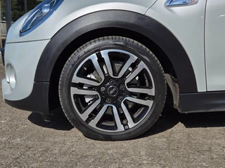 MINI Cooper S Cabrio MINI Cooper S 2.0 COOPER S Chili | NAVIGATIE | STOELVERWARMING | SPORTSTOELEN | WINDSCHERM | 17 INCH LM VELGEN | - afbeelding nr 11