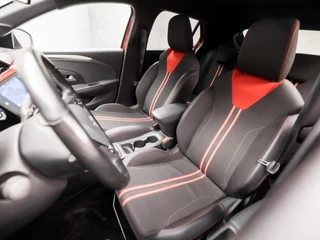 Opel Corsa (DIGITAL COCKPIT, APPLE CARPLAY, GROOT NAVI, CLIMATE, LEDER, GETINT GLAS, KEYLESS, SPORTSTOELEN, ZWART HEMEL, DAB+, CRUISE, NIEUWSTAAT) - afbeelding nr 13