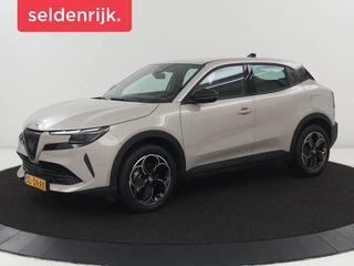 Alfa Romeo Junior Elettrica 54 kWh | SOH 97,3% | Adaptive cruise |