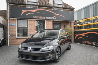 Volkswagen Golf Volkswagen Golf 1.4 TSI R-Line - afbeelding nr 1