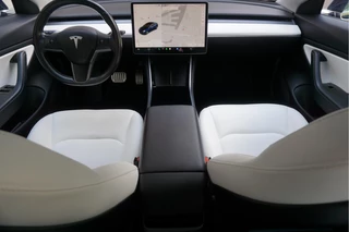 Tesla Model 3 Tesla Model 3 Performance AWD 75 kWh Long Range | Liefhebbersconditie | 464pk | Origineel Nederlands Dealer onderhouden | Carbon Spoiler | Premium Audio | 20inch - afbeelding nr 37