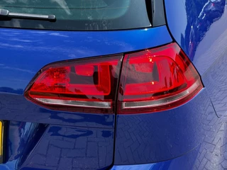 Volkswagen Golf Volkswagen Golf 2.0 TSI R 4M - afbeelding nr 9