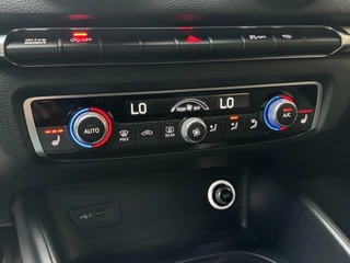 Audi A3 Audi A3 Sportback 35 TFSI S-tronic | S-line | Bang&Olufsen Audio | DAB | Parkeersensoren achter | Getint glas | Stoelverwarming | Apple CarPlay | 150pk - afbeelding nr 23