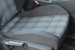 Volkswagen Golf Volkswagen Golf 1.4 eHybrid GTE Lane Stuurvw Camera IQLight - afbeelding nr 16