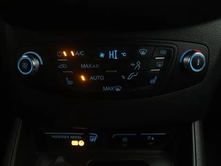 Ford Transit Courier Ford Transit Courier 1.5 TDCI Limited Duratorq S&S | navigatie | parkeersensoren voor & achter | voorruit verwarming | laadvloer - afbeelding nr 30