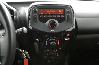 Citroën C1 Citroen C1 1.0 VTi Feel wit - afbeelding nr 16