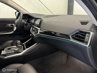 BMW 3 Serie BMW 330e Touring Sport Line |  360 cam | Pano | HUD | Adapt - afbeelding nr 10