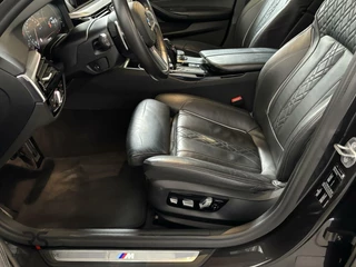 BMW 5 Serie BMW 5-Serie 530i High Executive Edition | Navi | M | LED | Pano | Leder | ACC | Camera | Harman Kardon | Head-up | Keyless | Org. NLD. | - afbeelding nr 27