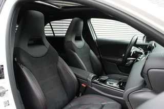 Mercedes-Benz A-Klasse Mercedes A-klasse 220 AMG Automaat 191 PK |PANORAMADAK, WIDESCREEN, 360 CAMERA, NIGHT PAKKET, STOELVERWARMING, PDC, LED| - afbeelding nr 11