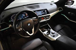 BMW 3 Serie LEDER/NAVI/CARPLAY - afbeelding nr 12