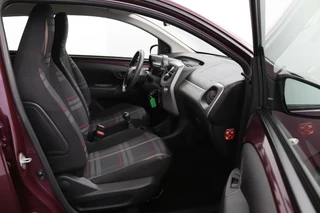 Peugeot 108 Peugeot 108 1.0 e-VTi Access | Airco | 5-deurs! | Bluetooth - afbeelding nr 13