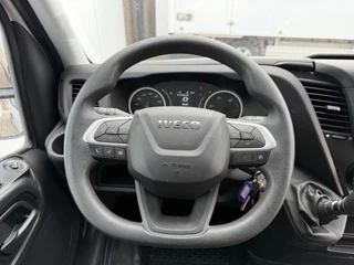 Iveco Daily Iveco Daily 35S14 2.3 L2H2 Airco Cruise 3.5ton Trekgewicht Lucht geveerde stoel - afbeelding nr 19