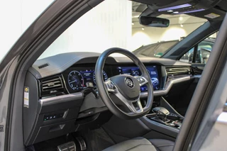 Volkswagen Touareg Volkswagen Touareg 3.0 TDI R-Line LUCHT | HUD | PANO | - afbeelding nr 10