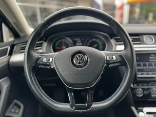 Volkswagen Passat Volkswagen Passat Variant 1.4 TSI GTE Highline|218PK|Ergo| - afbeelding nr 10