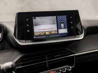 Peugeot 208 Peugeot 208 1.2 PureTech Sport (APPLE CARPLAY, GROOT NAVI, 360 CAMERA, LM VELGEN, SPORTSTOELEN, LANE ASSIST, LED KOPLAMPEN, PARKEERSENSOREN, NIEUWE APK, NIEUWSTAAT) - afbeelding nr 14