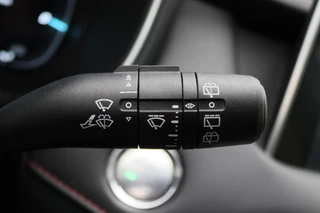MG EHS MG EHS 1.5 TGDI Luxury Plug-in Hybrid Leer, 360° Camera, ACC, Panoramadak, Apple Carplay, LED, 18'' - afbeelding nr 36