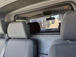 Volkswagen Transporter Volkswagen Transporter 2.0 TDI L2H1 airco cruise 102 Pk 3-pl - afbeelding nr 11