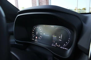 Volvo XC40 ➡️ Volvo XC40 1.5 T5 Recharge Inscription 262 pk | 1e eigenaar | 19 inch | Camera | Dakraam | LED | DAB | Trekhaak | Voorruit verwarming | Telefoon lader | NL auto | inc BTW | - afbeelding nr 28