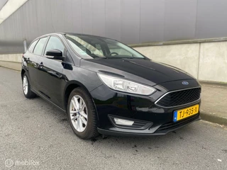 Ford Focus Ford Focus Wagon 1.0 Titanium * NWE DISTRIBUTIE + GARANTIE * - afbeelding nr 2