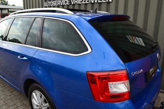 Škoda Octavia Škoda Octavia Combi 1.0 TSI DSG Greentech Pano/Camera/Leer/LED - afbeelding nr 16